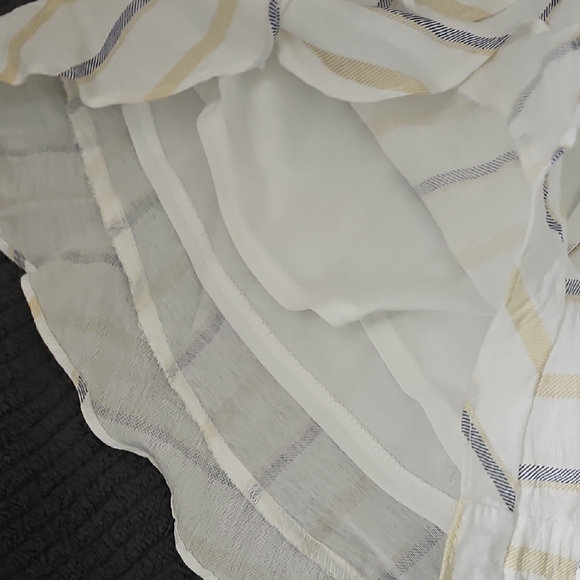 Boutique Purchase..Striped White and Gray Two-Piece Set - Picture 4 of 7